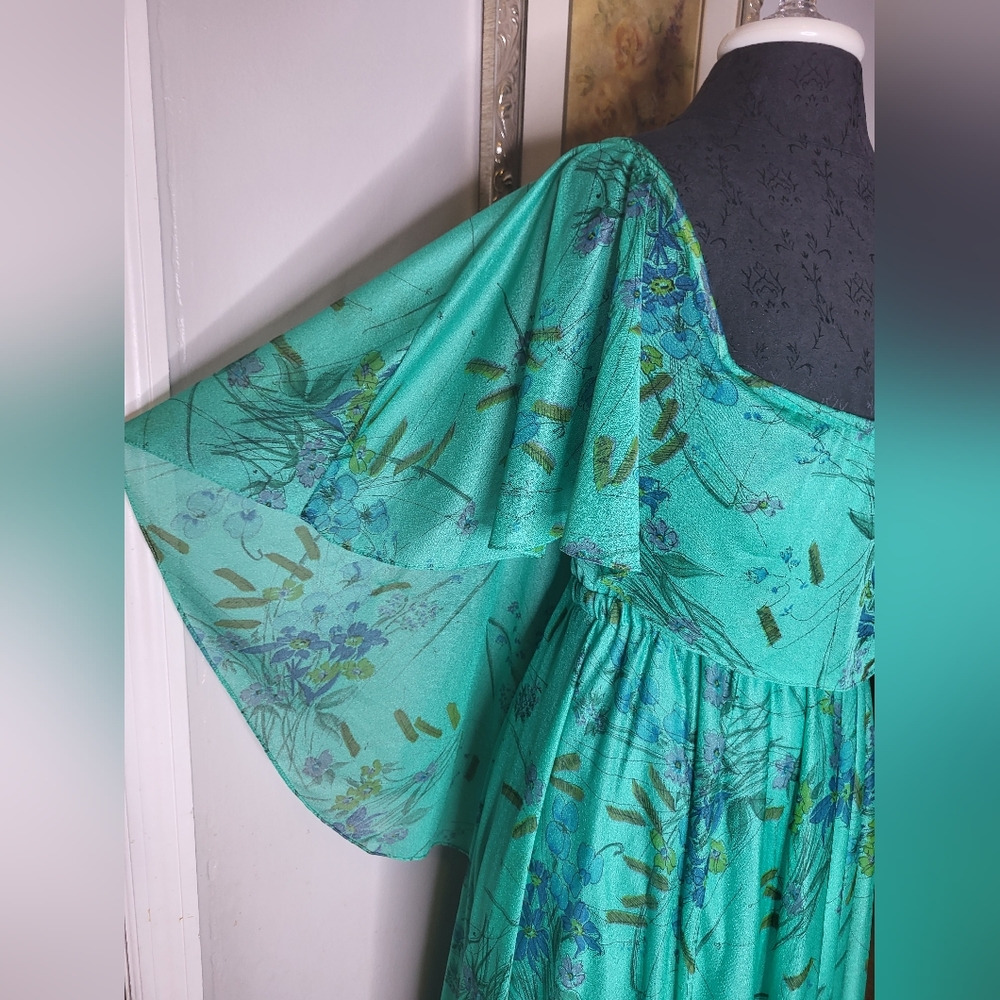 Vintage 70s Garden Goddess Dress - Picture 4 of 7